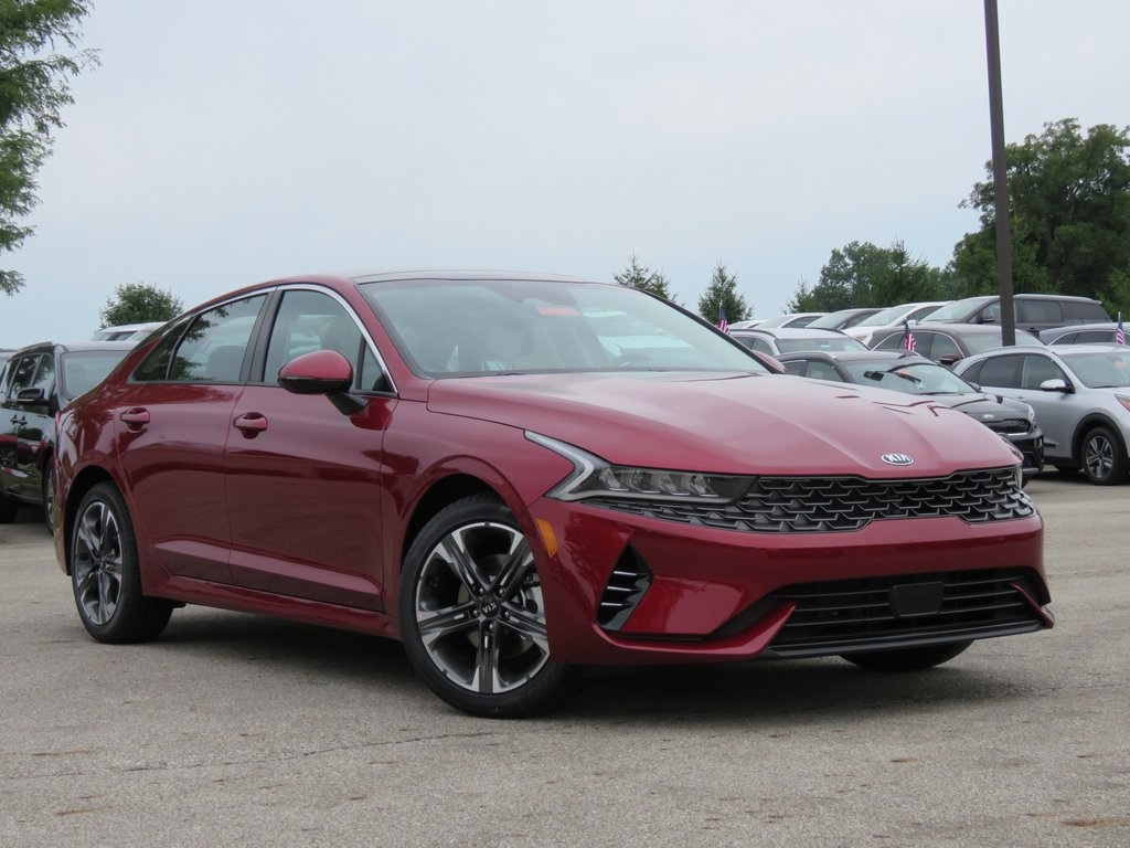 New 2021 Kia K5 EX FWD 4D Sedan